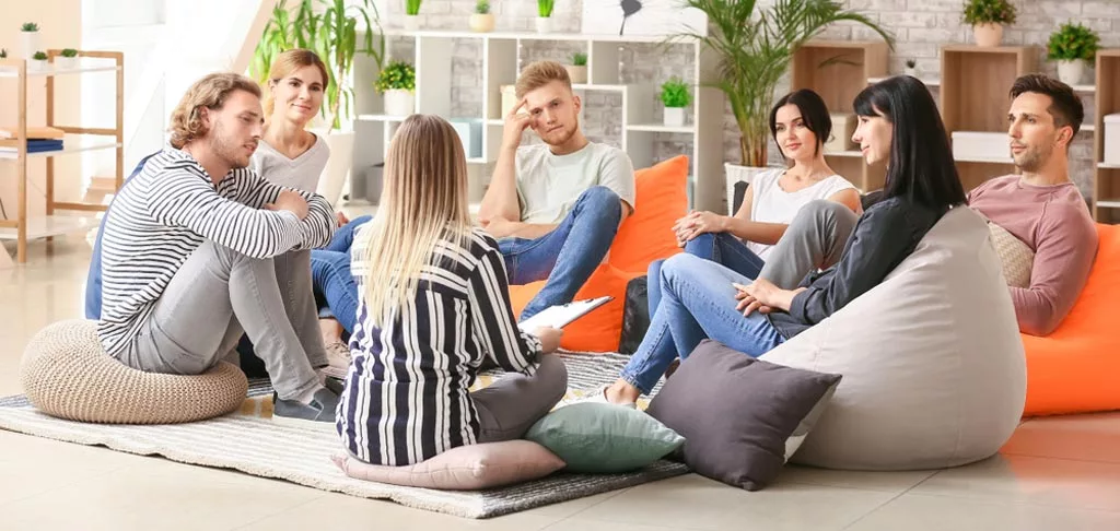 Various types of group therapy