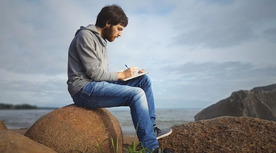 Writing a letter about addiction