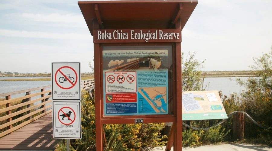 Bolsa Chica Ecological Reserve for Wildlife Viewing and Hiking
