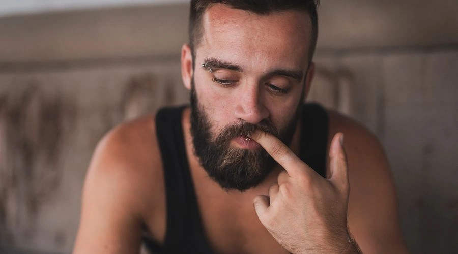 Rubbing Cocaine is Risk for Health