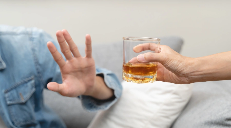 Image of man practicing sobriety and healthy habits supporting liver healing and overall recovery from alcohol use